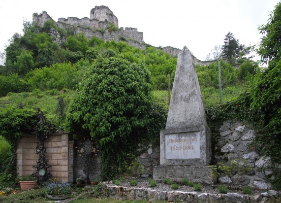 Some 20,000 labors built the Semmering Railway by hand from 1848 to 1854. More than 1,000 of them died in the difficult working conditions. This obelisk in the churchyard below Castle Klamm commemorates their sacrifice.